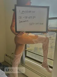 Escorts Leduc, Alberta bubble butt slim thick wet princess open minded party girl