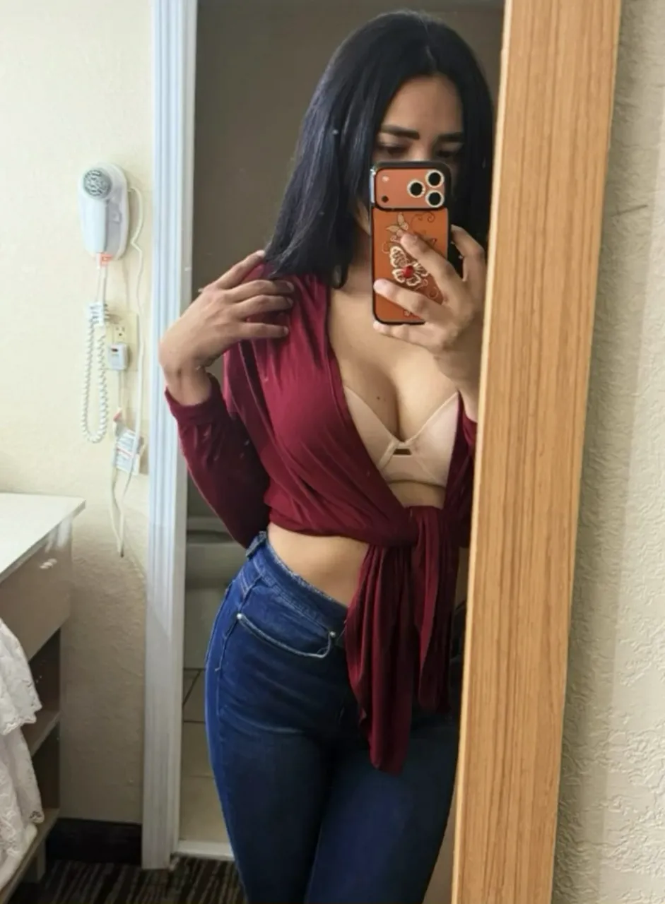 Escorts Raleigh, North Carolina Mayah VIP visiting