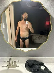 Escorts East New York, New York Let me fullFill your desires