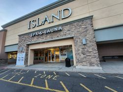 Edison, New Jersey Island Spa & Sauna