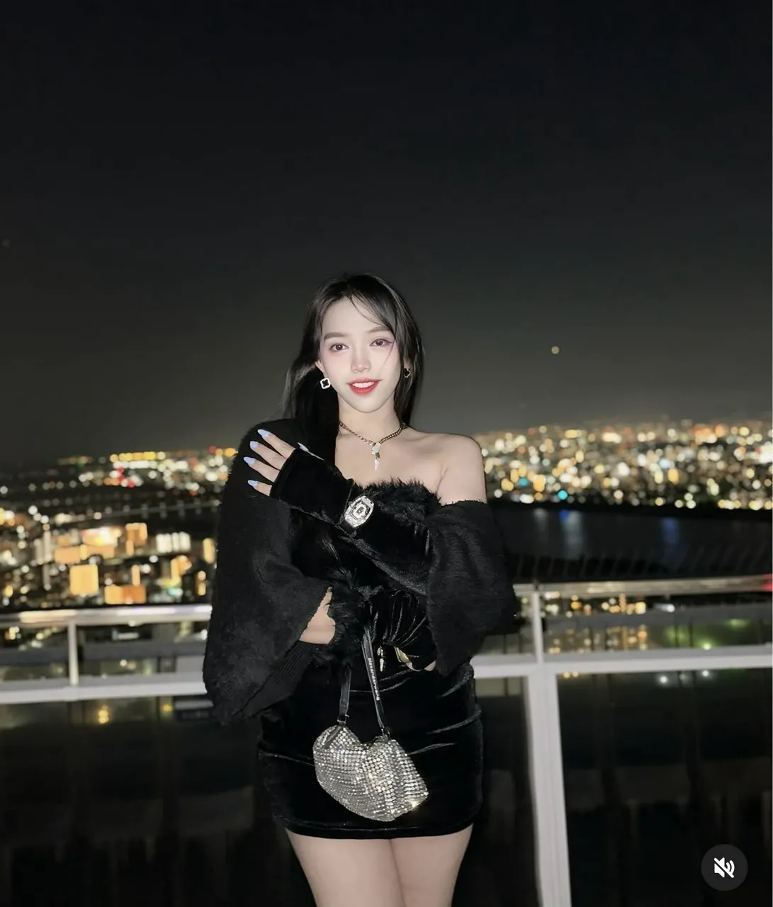 Escorts Osaka, Japan Rinda suck very good