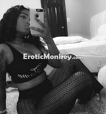 Escorts Minneapolis, Minnesota Ashley
