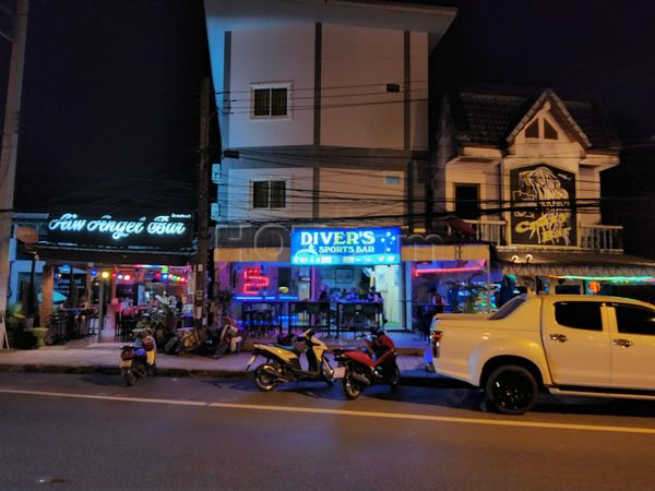 Beer Bar / Go-Go Bar Phuket, Thailand Divers Sports Bar