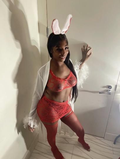 Escorts Brooklyn, New York 🦊 AVAILABLE NOW 🦊