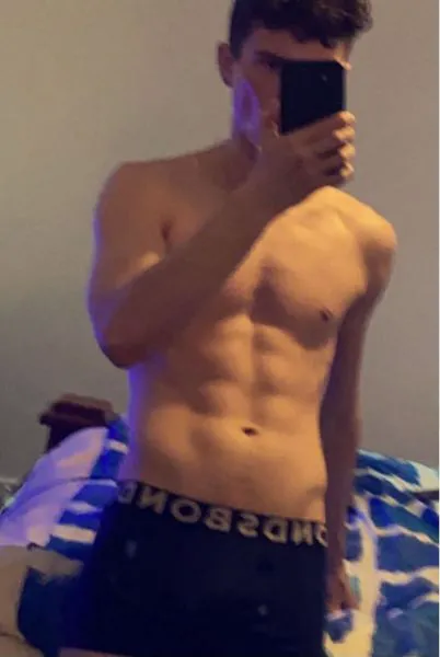Escorts Brisbane, Australia DerrickDimes