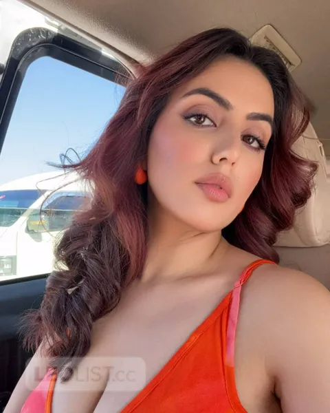 Escorts Brampton, Ontario Komal