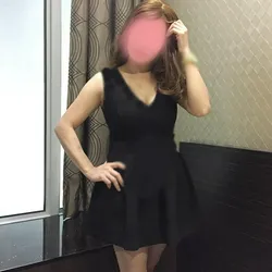 Escorts Singapore, Singapore Enjoy The Best Time With A Mature Escort And Sexy Vietnamese Girl