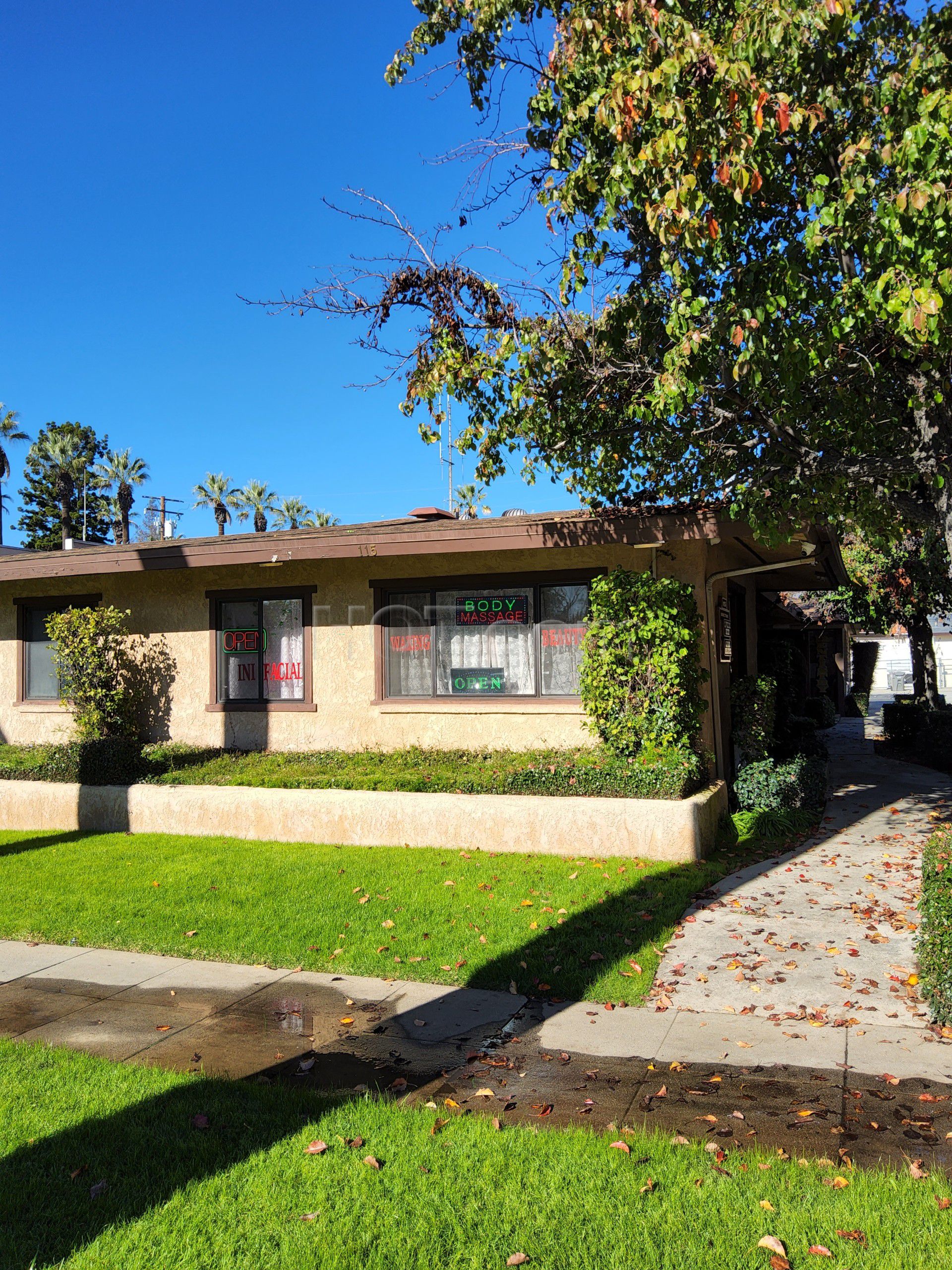 San Dimas, California SunShine Spa