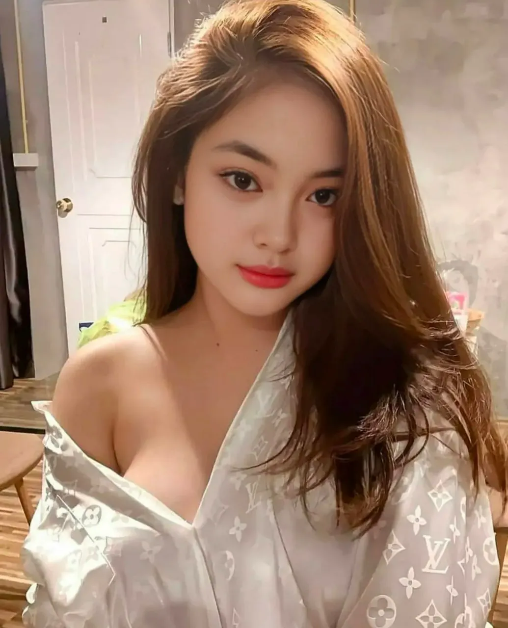 Escorts Jakarta, Indonesia Givia