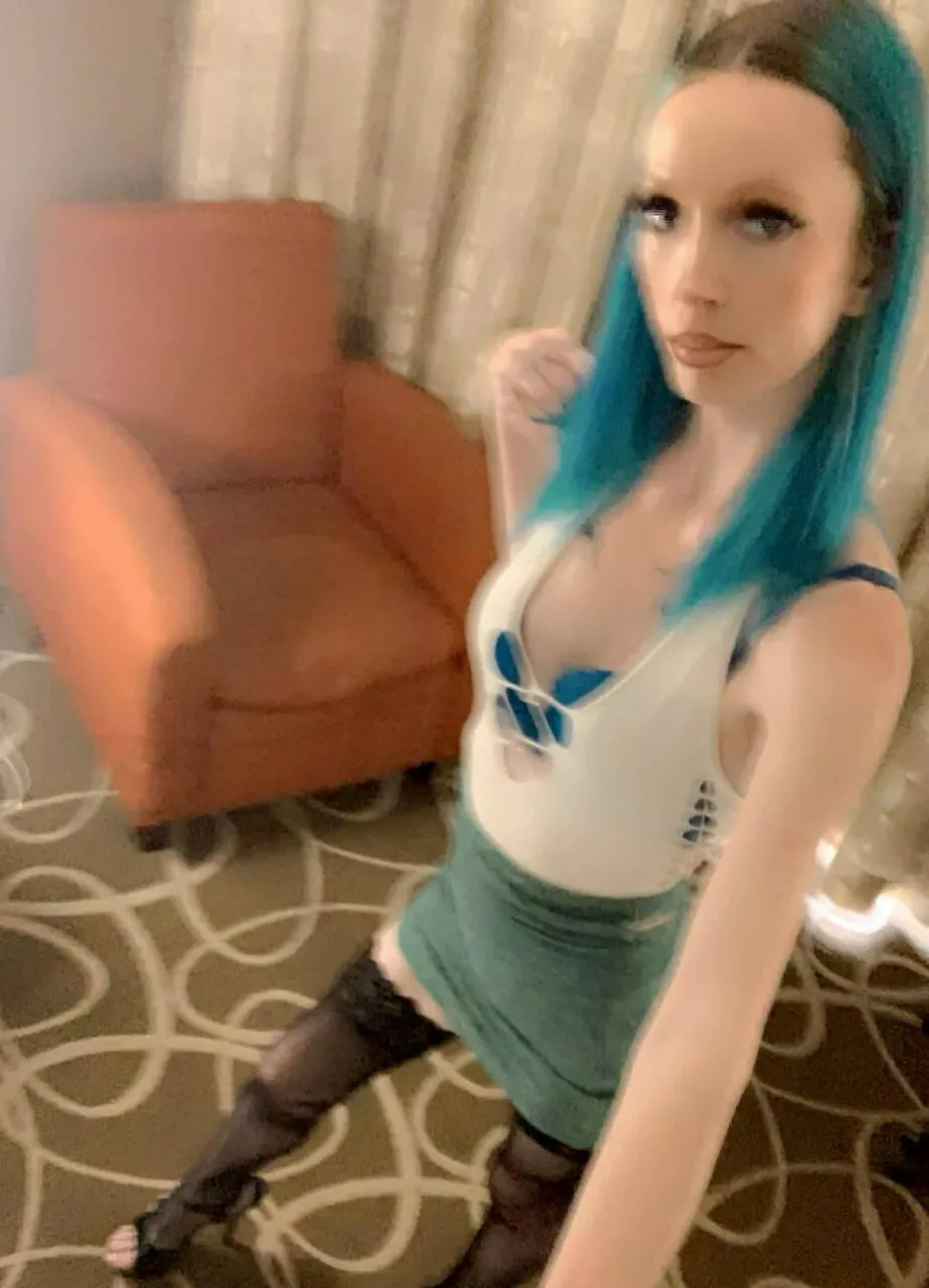 Escorts Mississauga, Ontario Raven blu