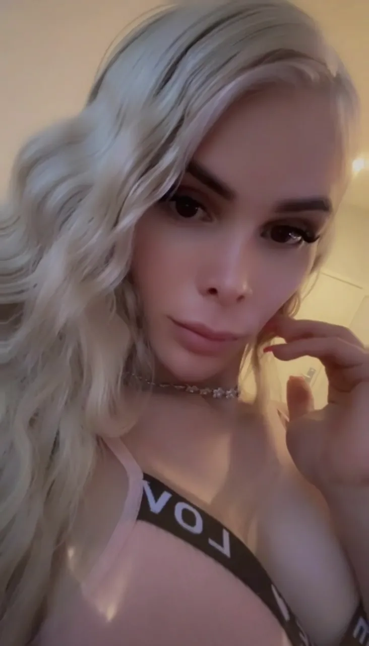 Escorts Burbank, California Madelyn💕