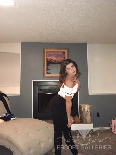 Escorts Denver, Colorado Rainny