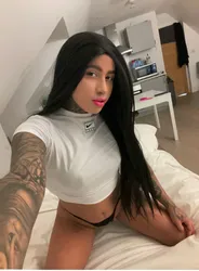 Escorts Romford, England Mia Pacheco