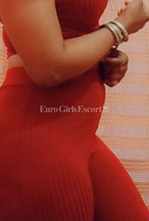 Escorts Kuwait Clara