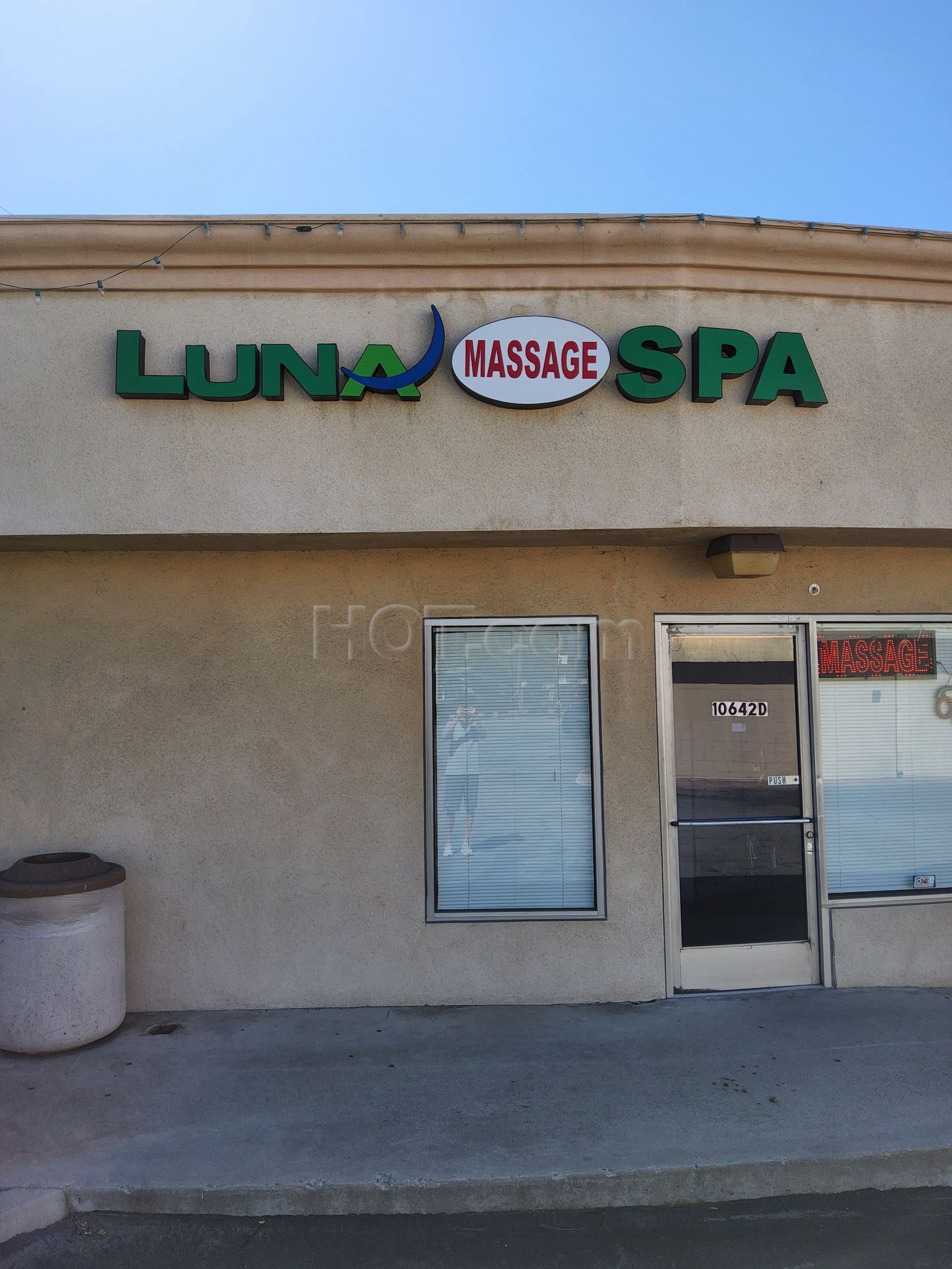 El Monte, California Luna Massage Spa