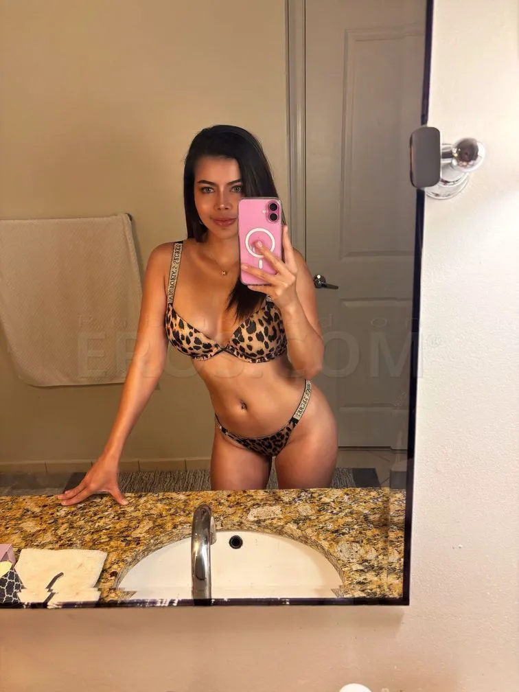 Escorts Washington, District of Columbia Asian I am Megan