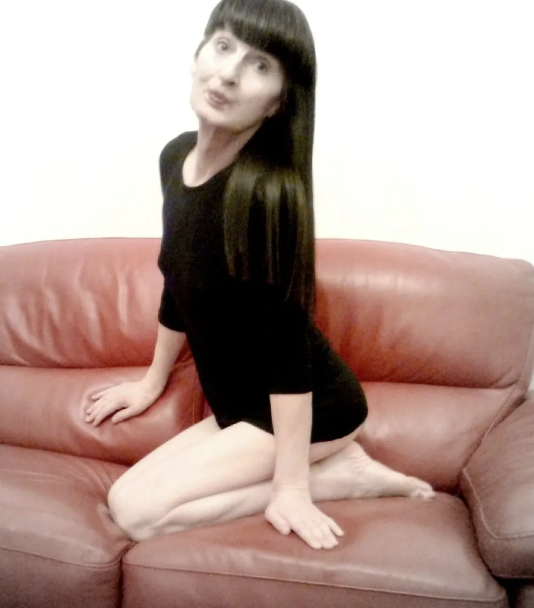 Escorts Edinburgh, Scotland Alison Trans