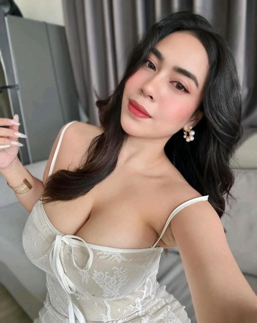 Escorts Osaka, Japan Cherry