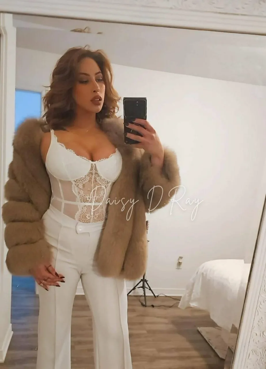 Escorts Niagara Falls, Ontario Daisy D Ray