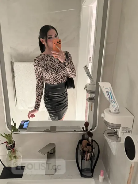 Escorts Vancouver, British Columbia Tegan