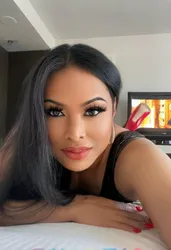 Escorts Herndon, Virginia TOP LADY QEEZHA