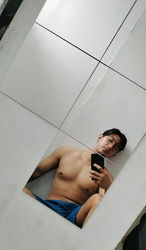 Escorts Makati City, Philippines Aki