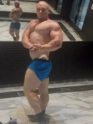 Escorts Philadelphia, Pennsylvania Stronglikebull