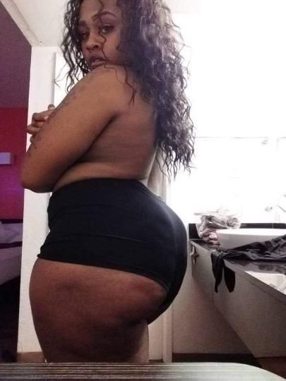 Escorts Ventura, California 🧡👅🍑Coleee Incall And outCalls Available 🧡🍑👅 BIG TITTYS FAT BOOTY AND PRETTY FACE👅👅