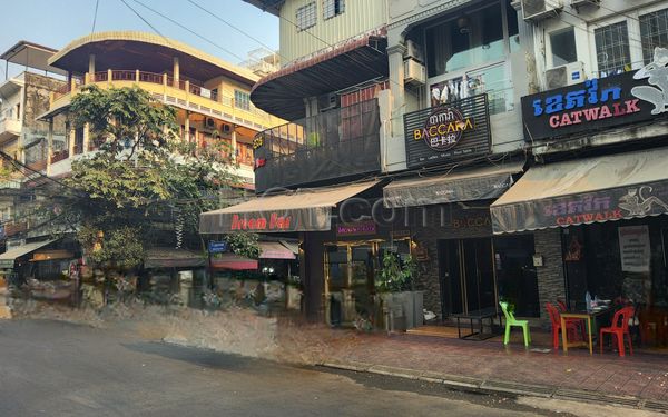 Beer Bar / Go-Go Bar Phnom Penh, Cambodia Dream Bar