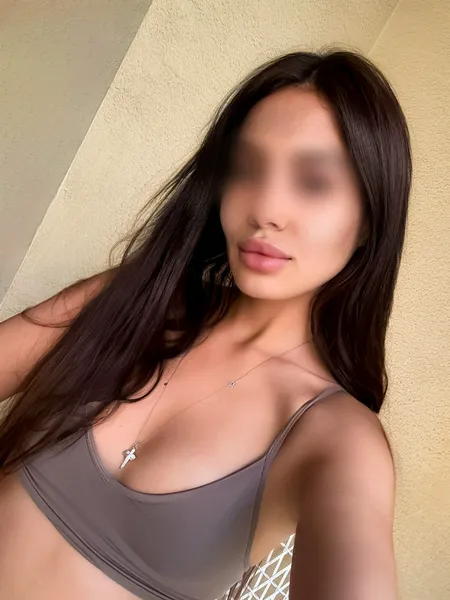 Escorts Dubai, United Arab Emirates New In City Escort Isabela