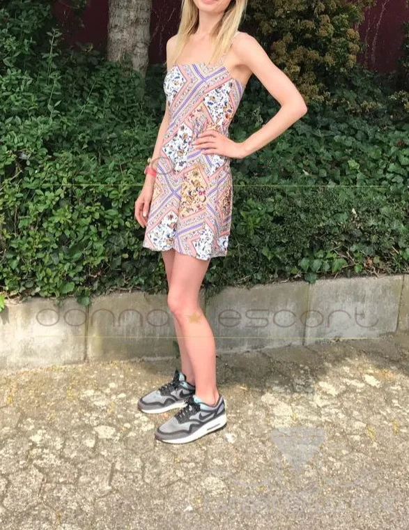 Escorts Koeln, Germany Jenny