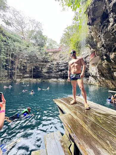 Escorts New York City, New York Come Curious, Leave a puddle!