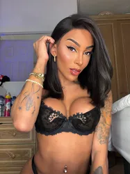 Escorts Hollywood, California Estherbrazilian