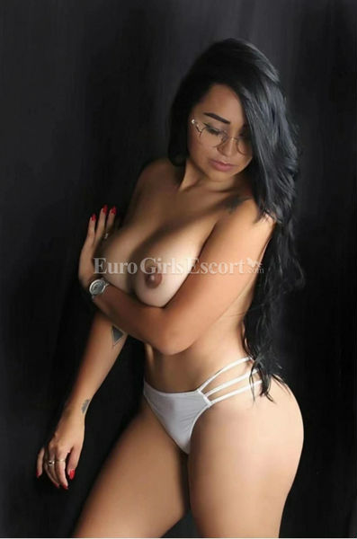 Escorts Doha, Qatar Kerrymia