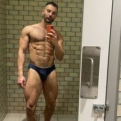 Escorts Sydney, Australia Muscle_Bttm