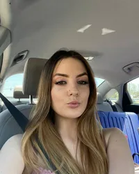 Escorts Barrie, Ontario I’m Sandra am available for hookup service only