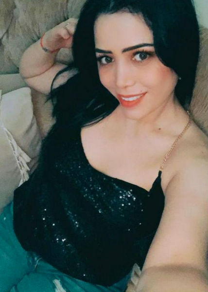 Escorts Dubai, United Arab Emirates Jamulli Independent in Dubai