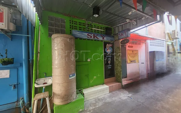 Massage Parlors Bangkok, Thailand Sky Massage
