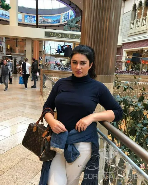 Escorts Milan, Italy Carmen