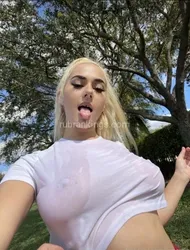 Escorts Boston, Massachusetts Hey baby ? I live alone in my home. You can come.