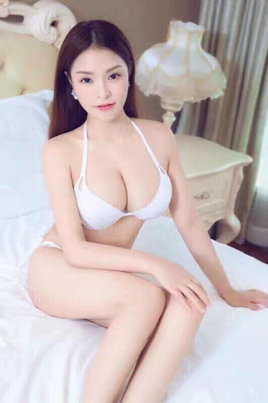 Escorts Riyadh, Saudi Arabia Angela Japanese Woman