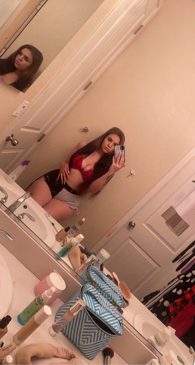 Escorts Pinole, California LavishDahlia