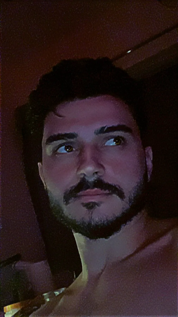 Escorts Dubai, United Arab Emirates Laith (leo)