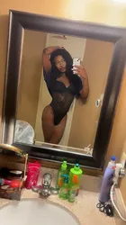 Escorts Ontario, California Kitoria