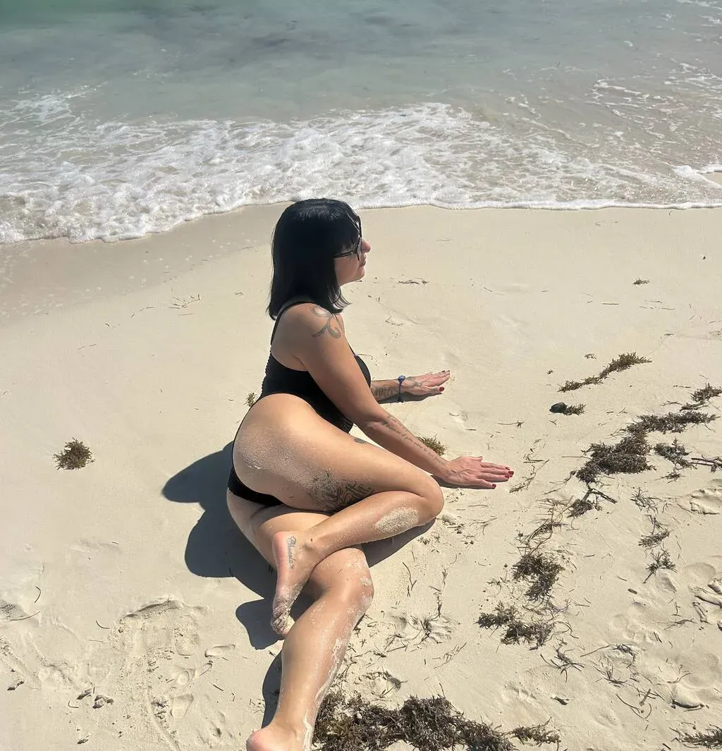 Escorts Yukon Territory Alicia ONLINE