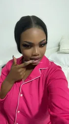 Escorts Abu Dhabi, United Arab Emirates Michelle