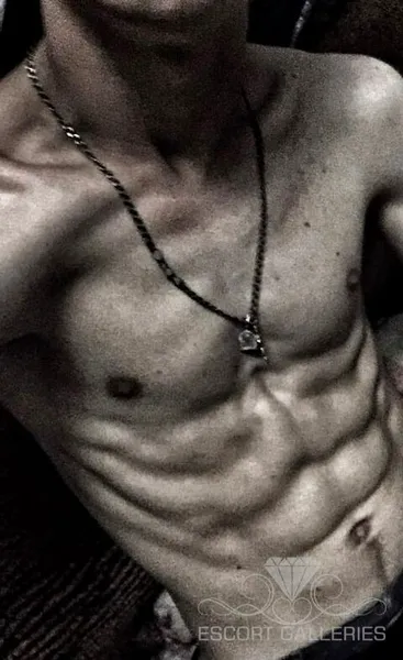 Escorts Kyiv, Ukraine Andry