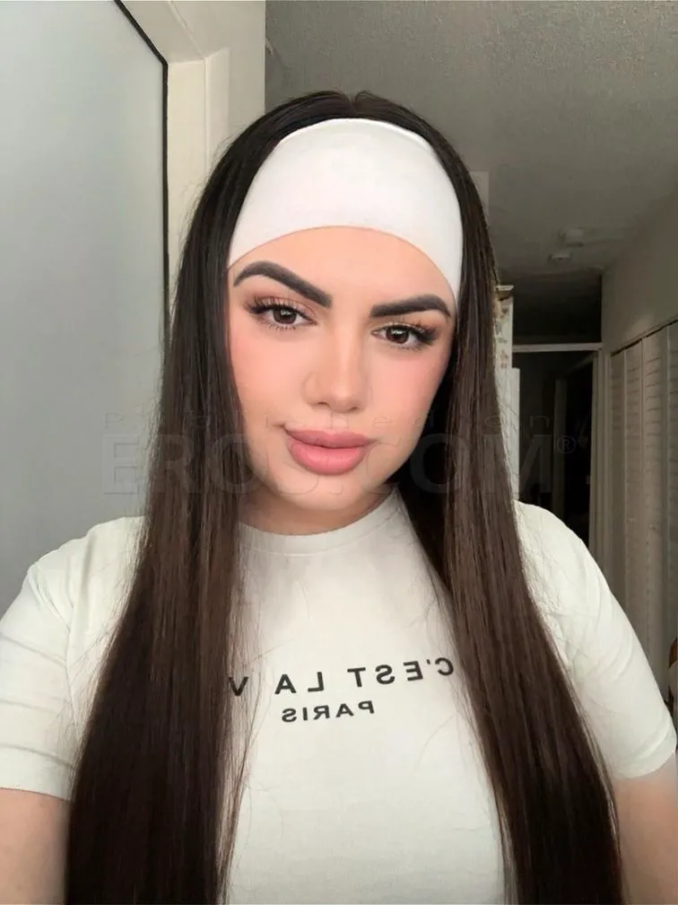 Escorts Chicago, Illinois Jade