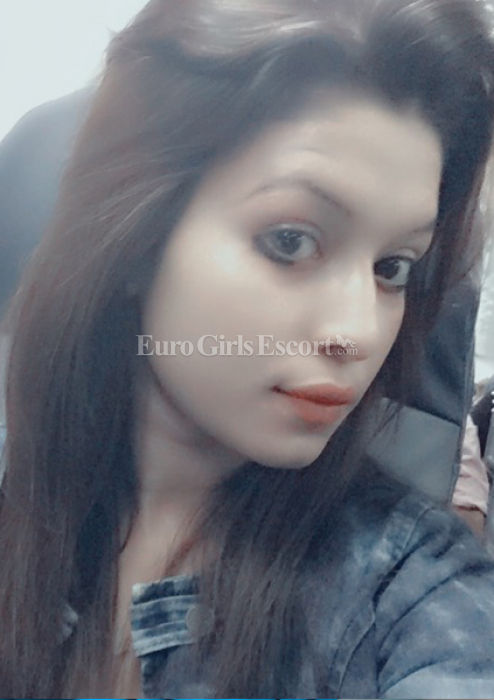 Escorts Coimbatore, India Manshi Khurana