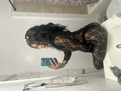 Escorts Alexandria, Virginia Cash